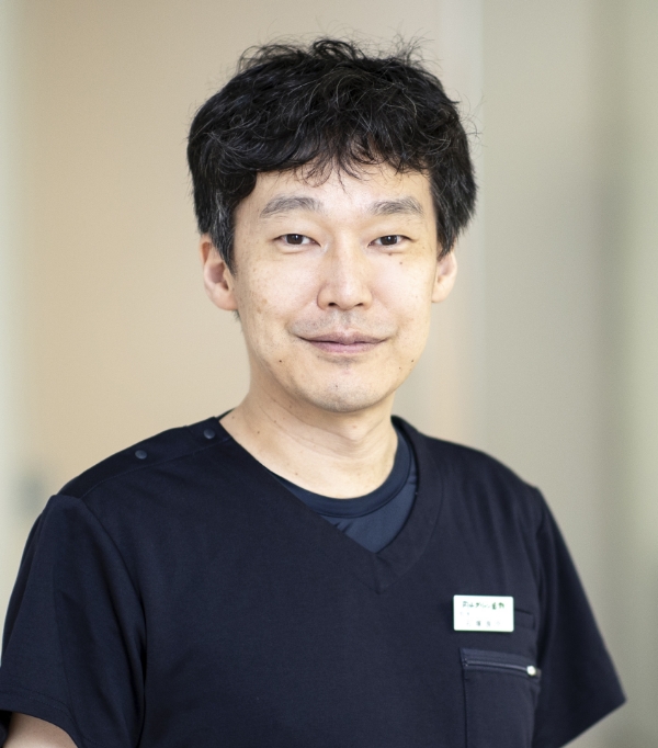 石塚 良介